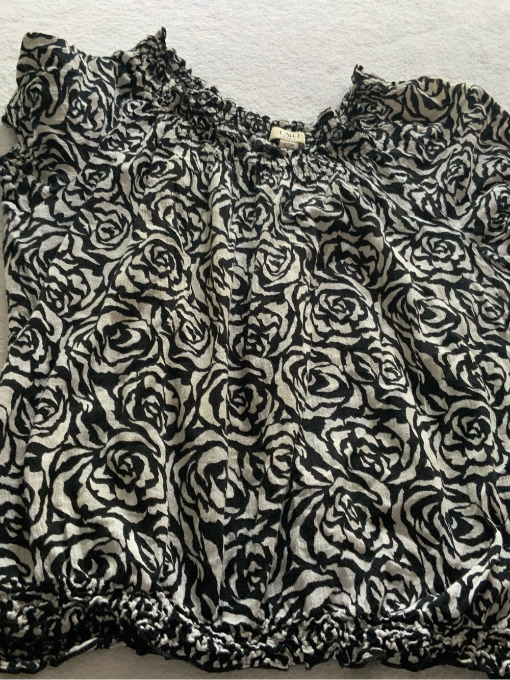 Cato Black & White Floral Women's Top size xl sku 3062
